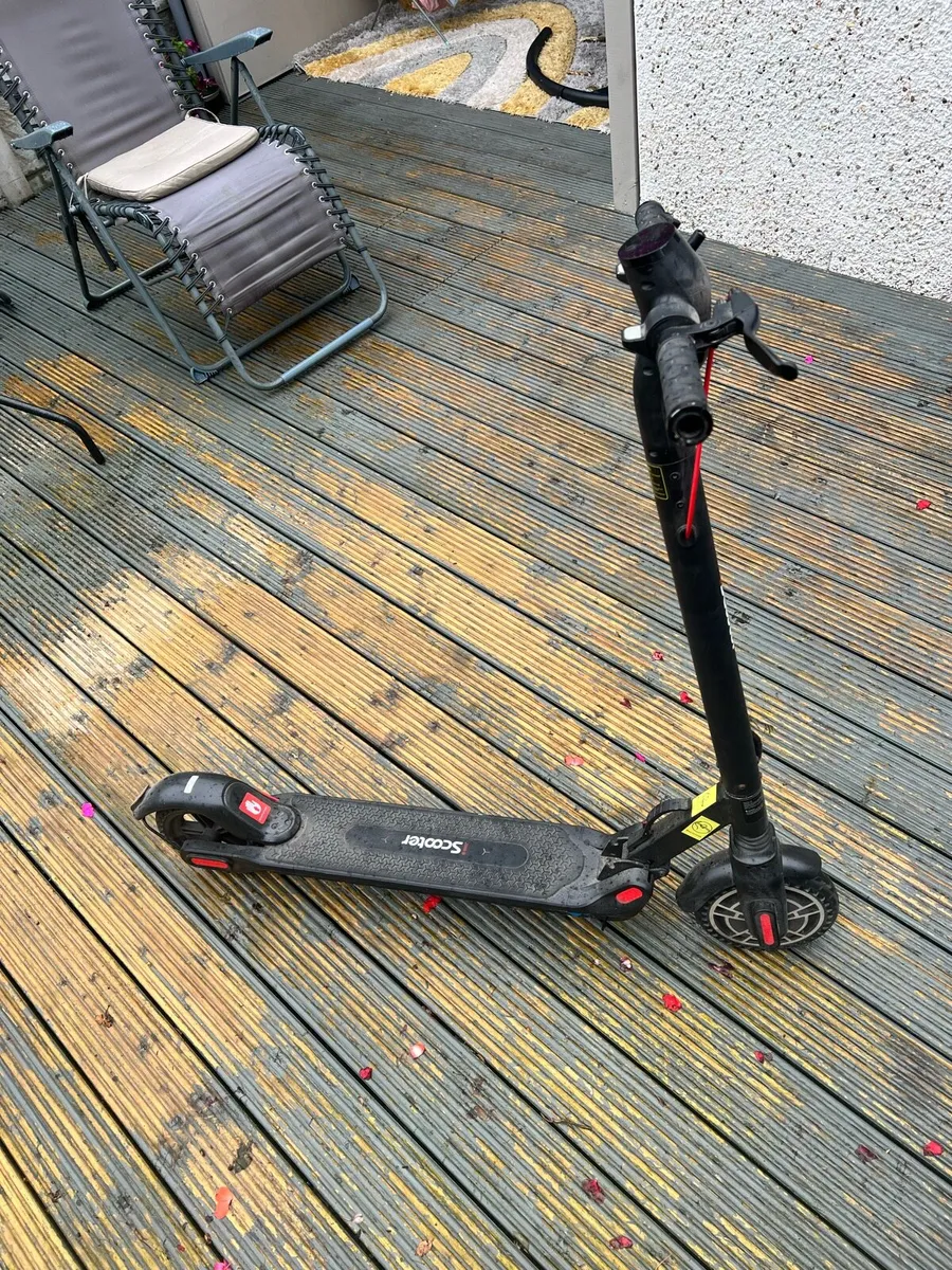 iScooter M5 electric scooter - Image 3