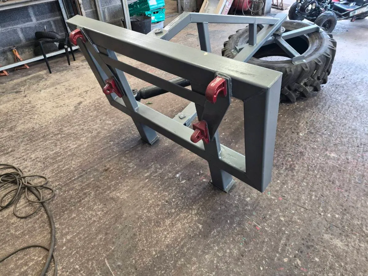 Silage pusher - Image 2