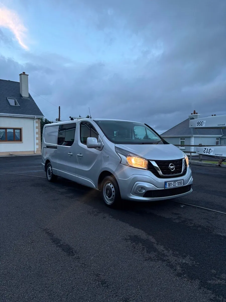 Nissan NV300 Crew Cab - Image 2