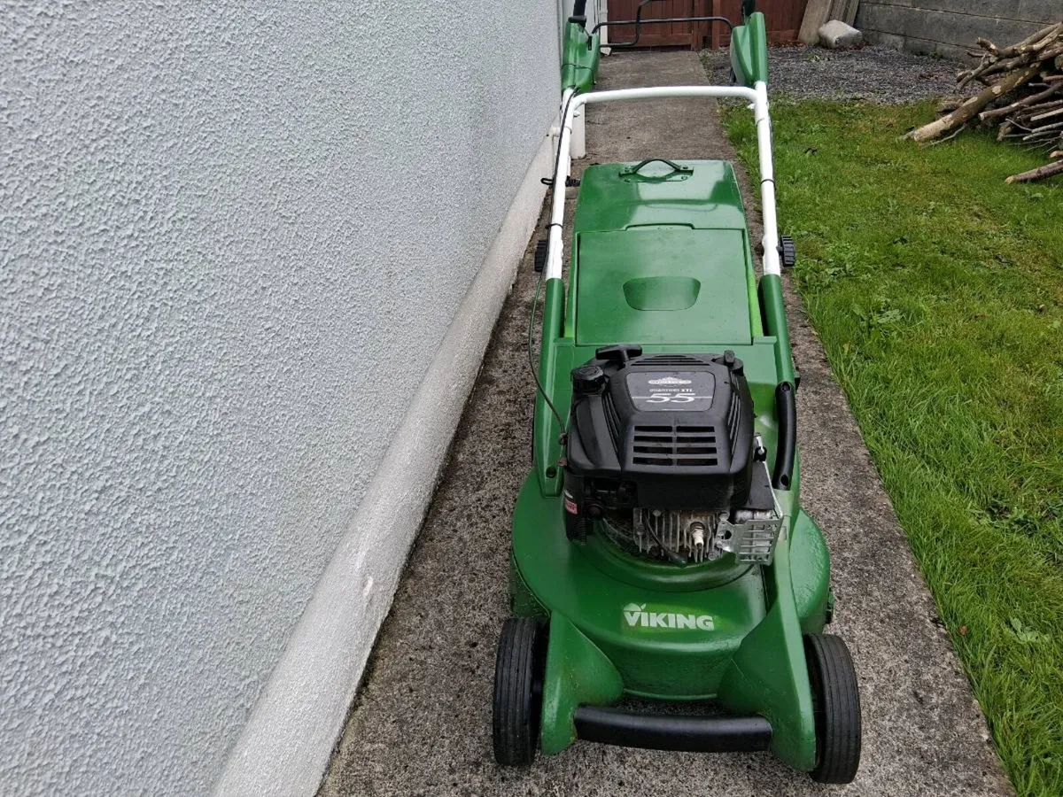 Viking Self drive lawnmower 5.5HP - Image 1