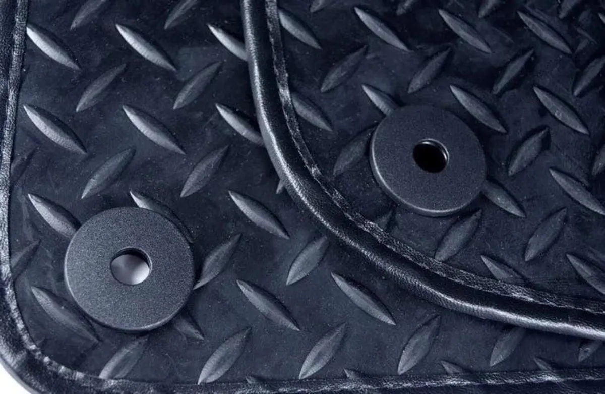 BMW 5 Series G30 2017–2024 Heavy Duty Rubber Mats - Image 2