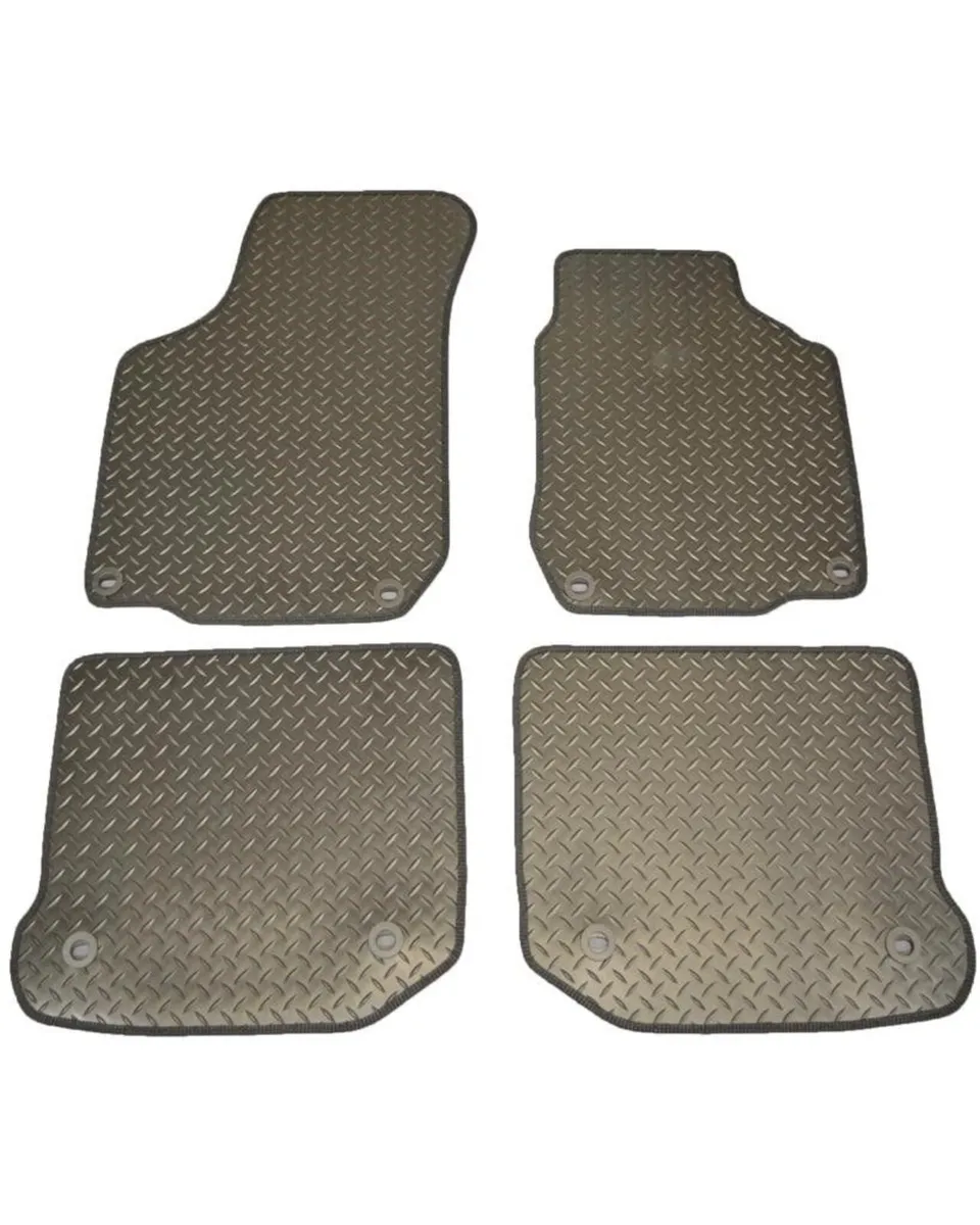 BMW 5 Series G30 2017–2024 Heavy Duty Rubber Mats - Image 1