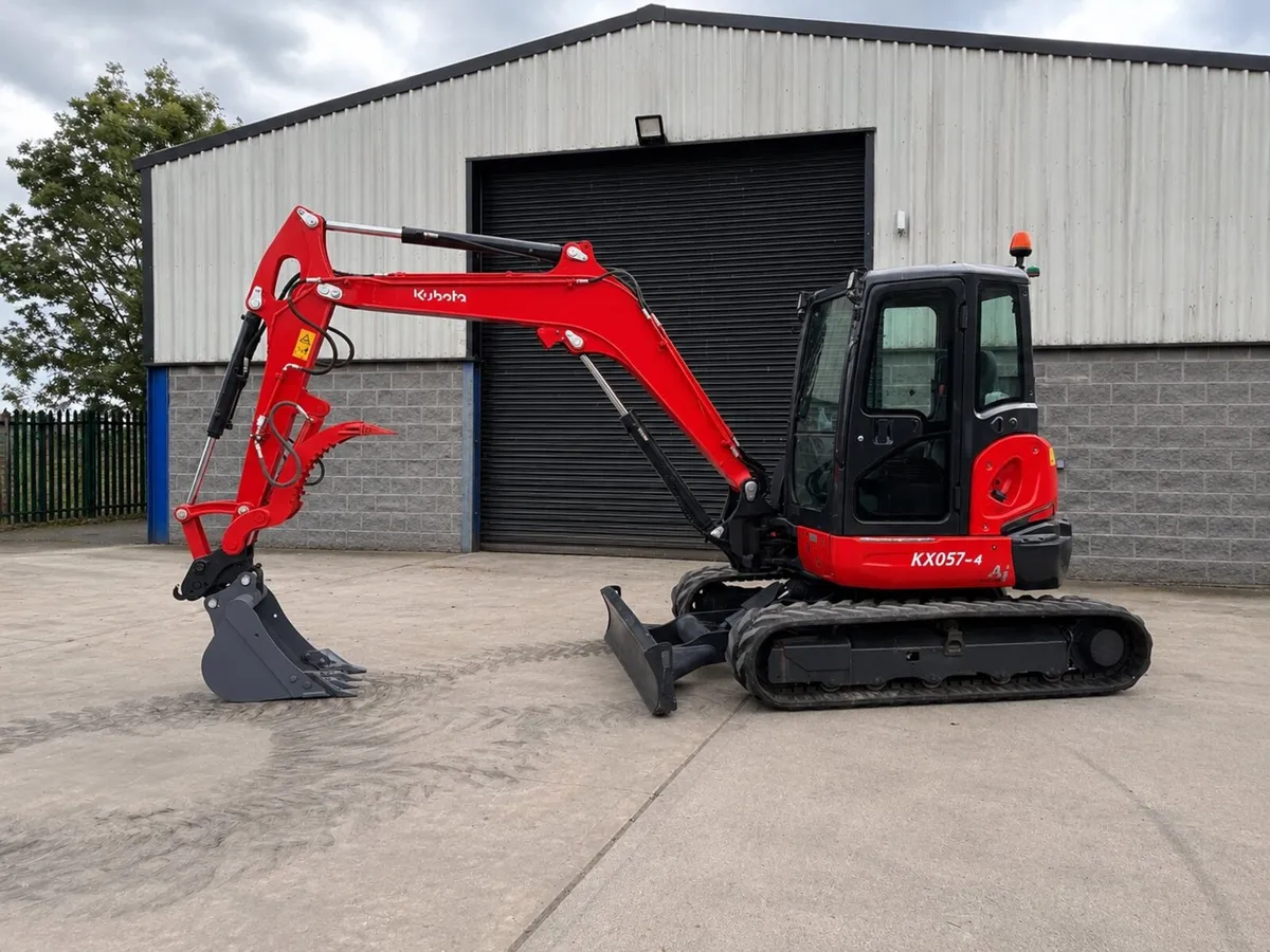 2018 Kubota KX057-4  5.5 ton excavator Digger - Image 2