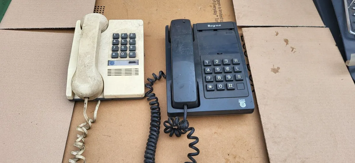 Phones - Image 3