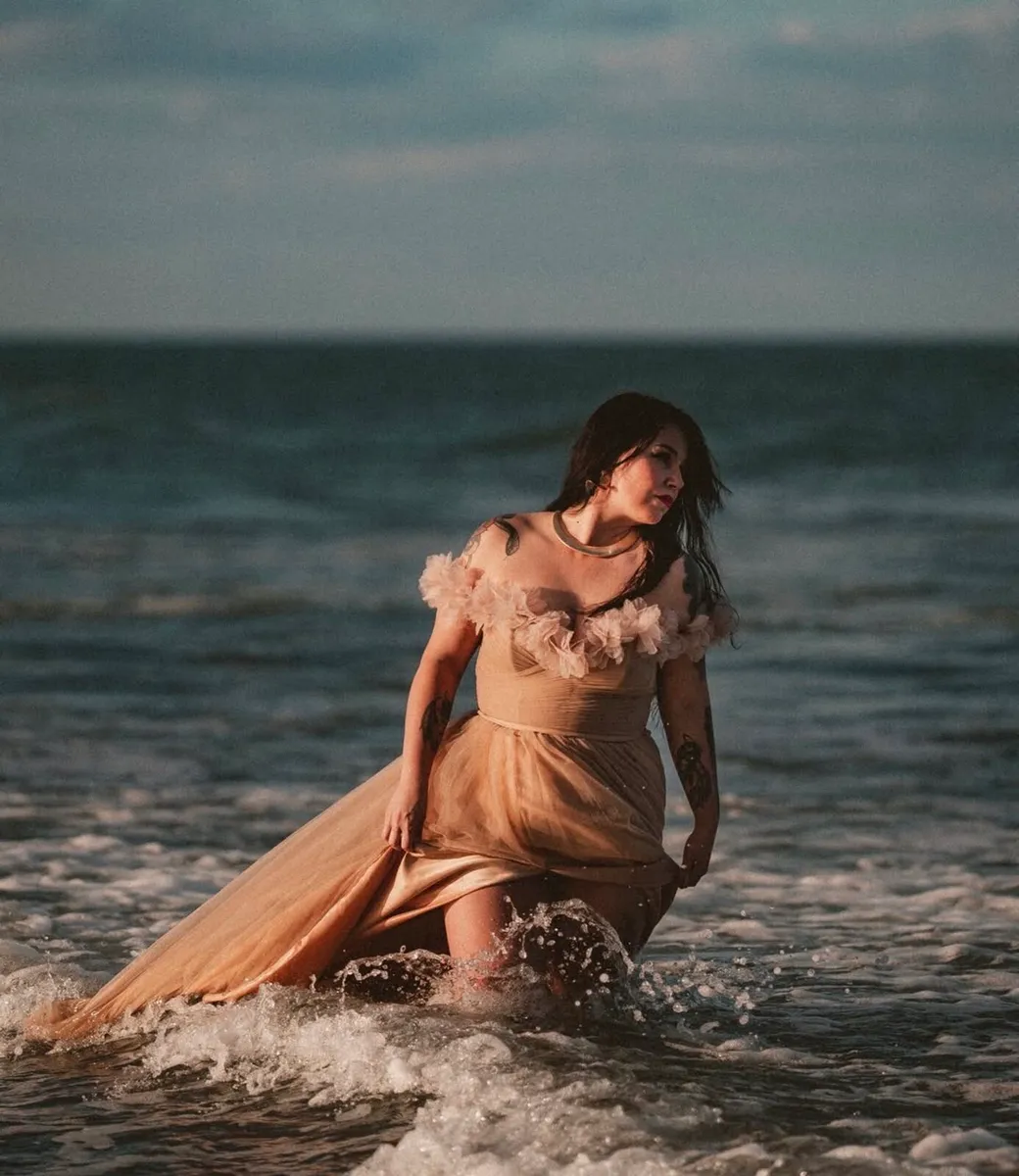 Photographer - Image 4