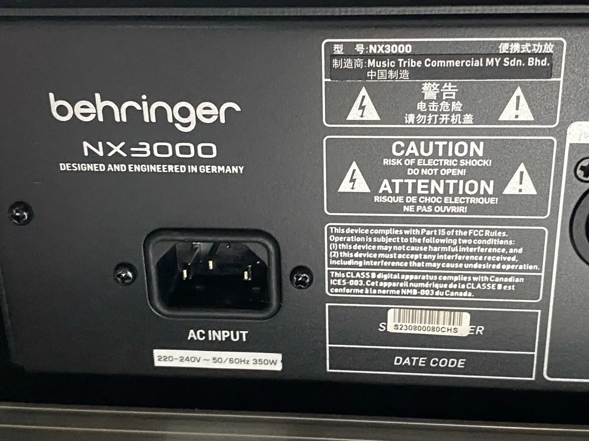 Behringer professional aplifier - Image 3
