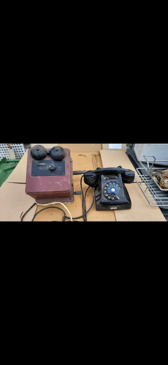 Phones - Image 4