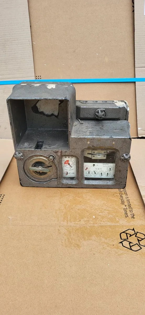 Meters gas n electric - Image 2