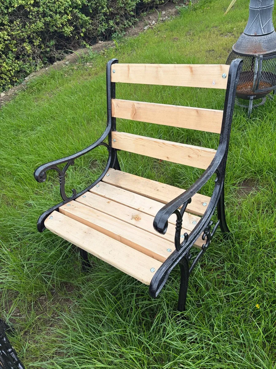 cast iron garden bench / chair and table set €600 - Image 3