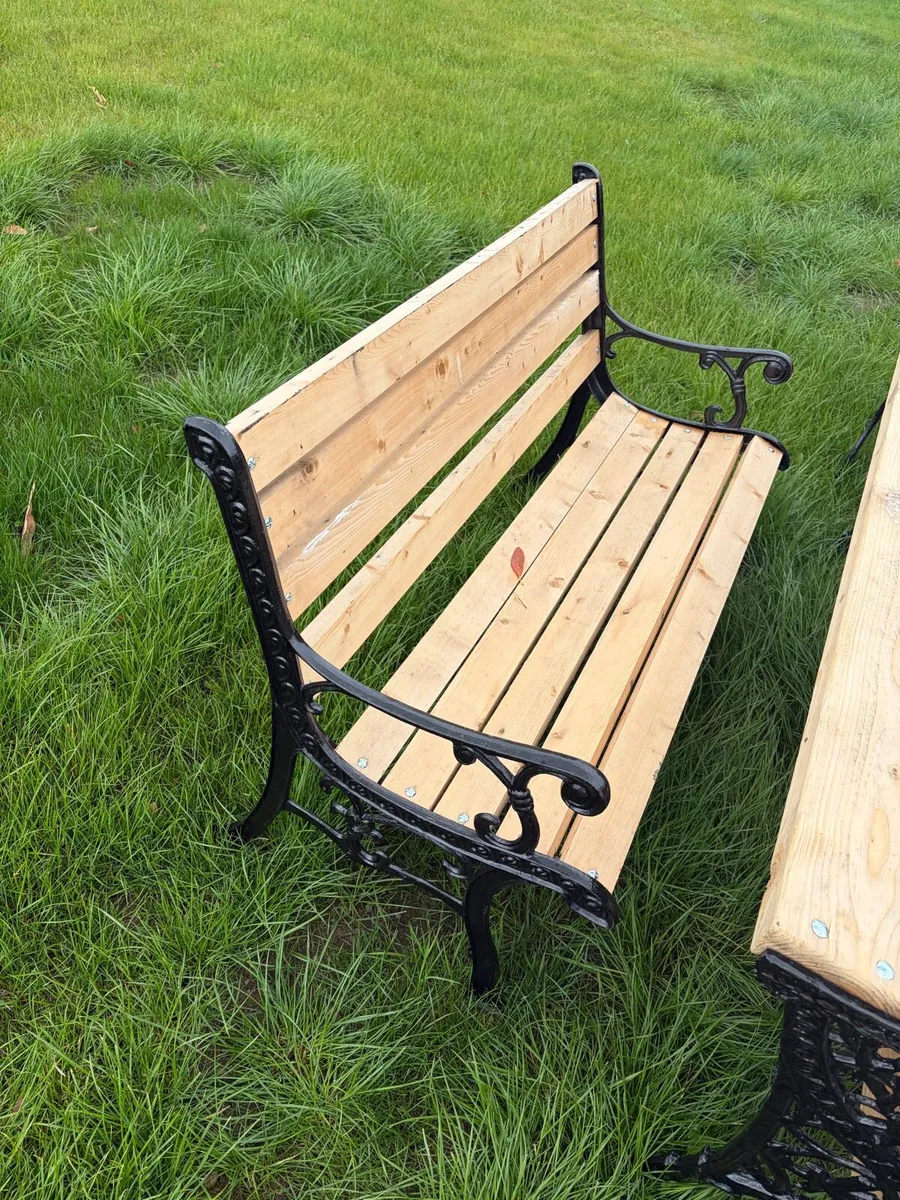 cast iron garden bench / chair and table set €600 - Image 4