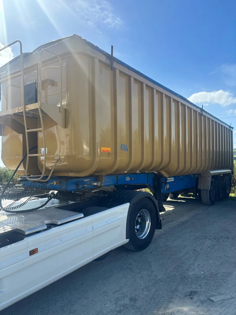 Bulk tipper - Image 3