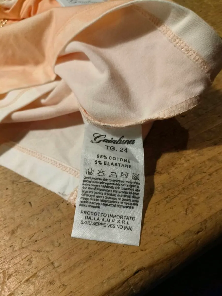 This is a Gaialuna peach-colored long-sleeve top f - Image 4