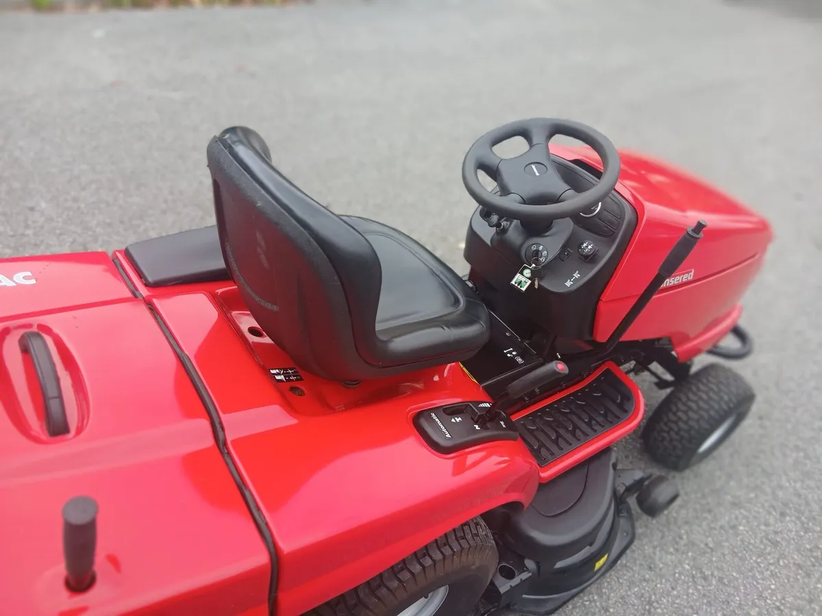 Ride on lawnmower 23hp - Image 3