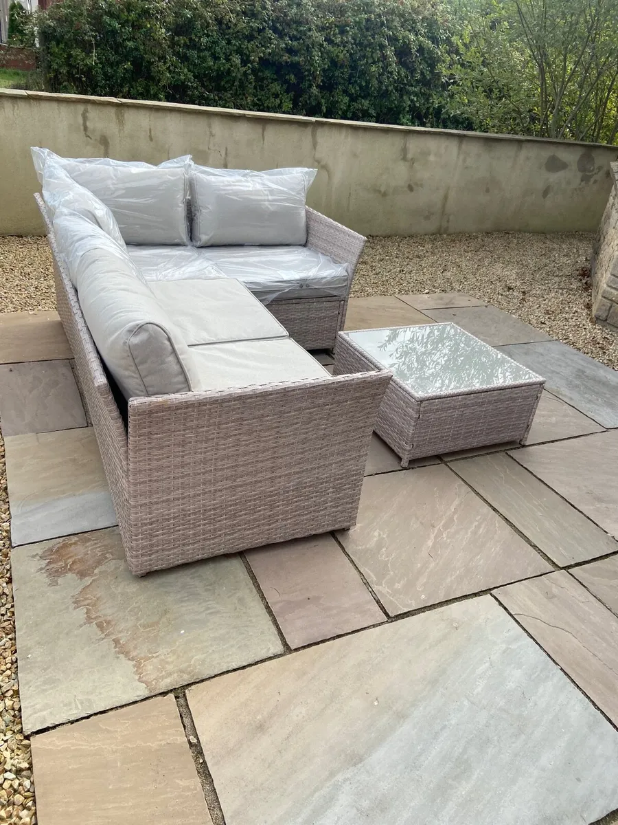 New garden furniture - Image 2