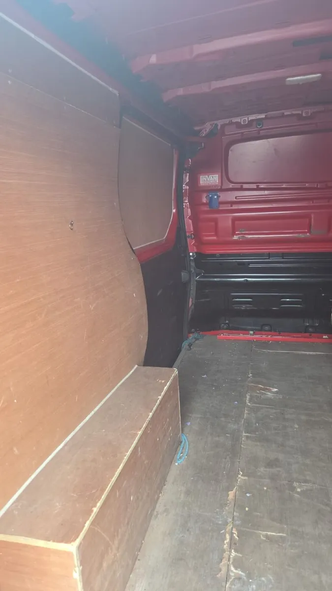 Opel Vivaro 2016 - Image 3