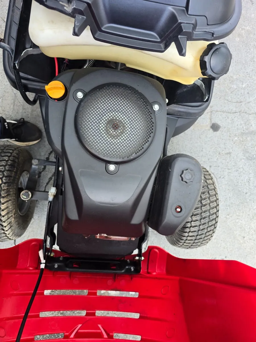 Ride on mower - Image 3