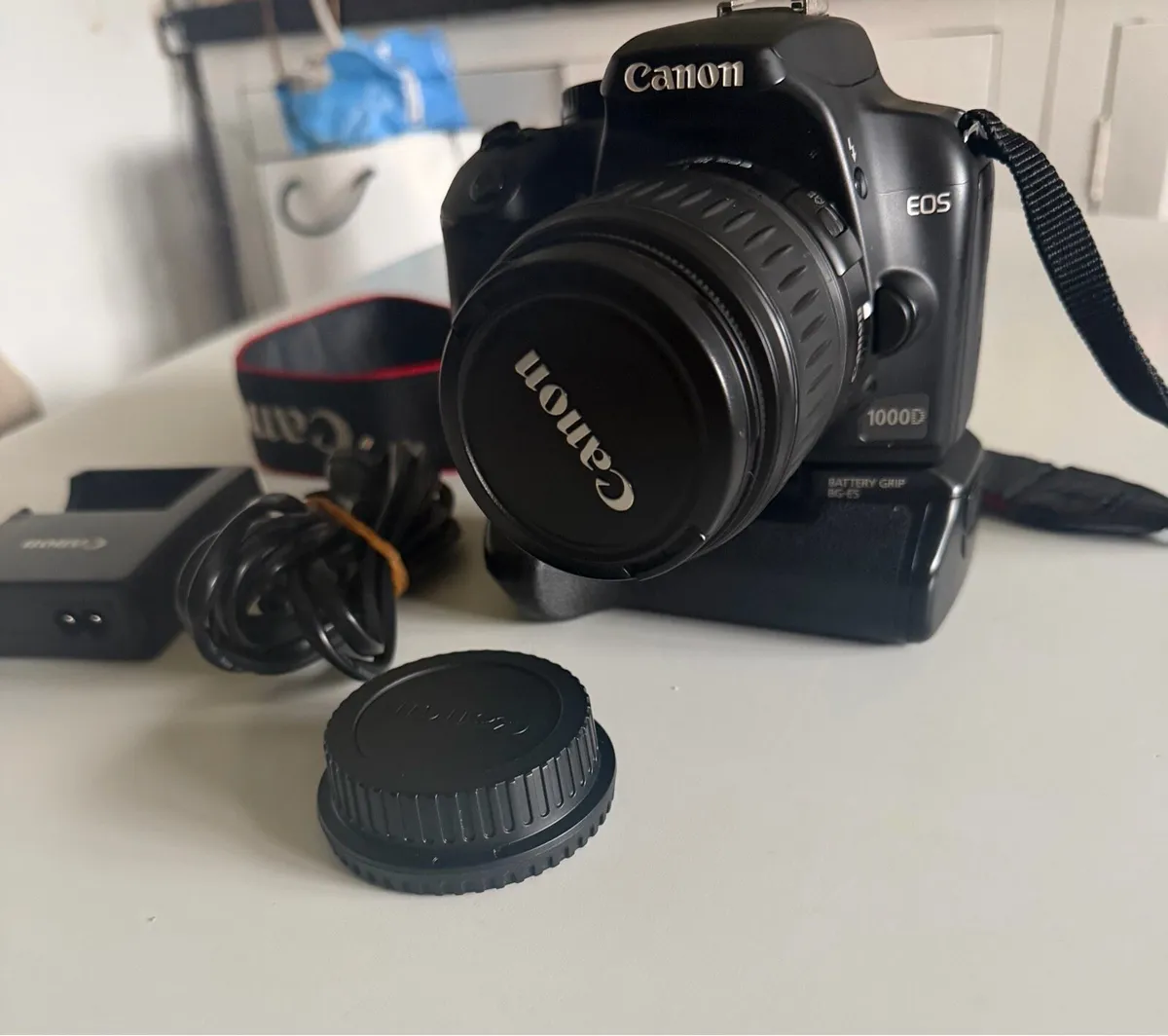 Canon camera - Image 2