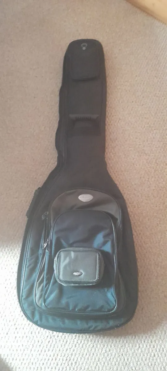 ESP LTD EC-401B BARITONE. BLACK SATIN - Image 4