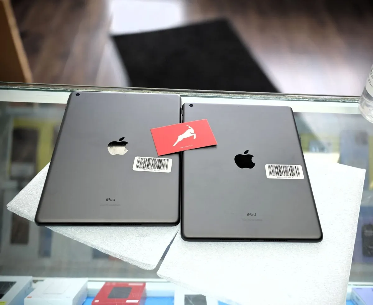 iPad 9th Gen LTE iPad 9th Gen LTE iPad 9th Gen LTE