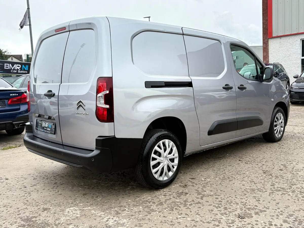 2021 BERLINGO HDI TOP SPEC LWB 6 SPD - Image 4