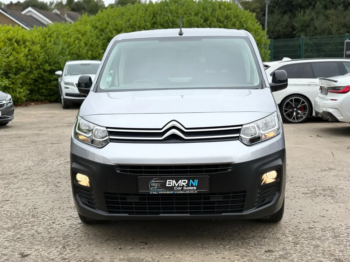 2021 BERLINGO HDI TOP SPEC LWB 6 SPD - Image 2