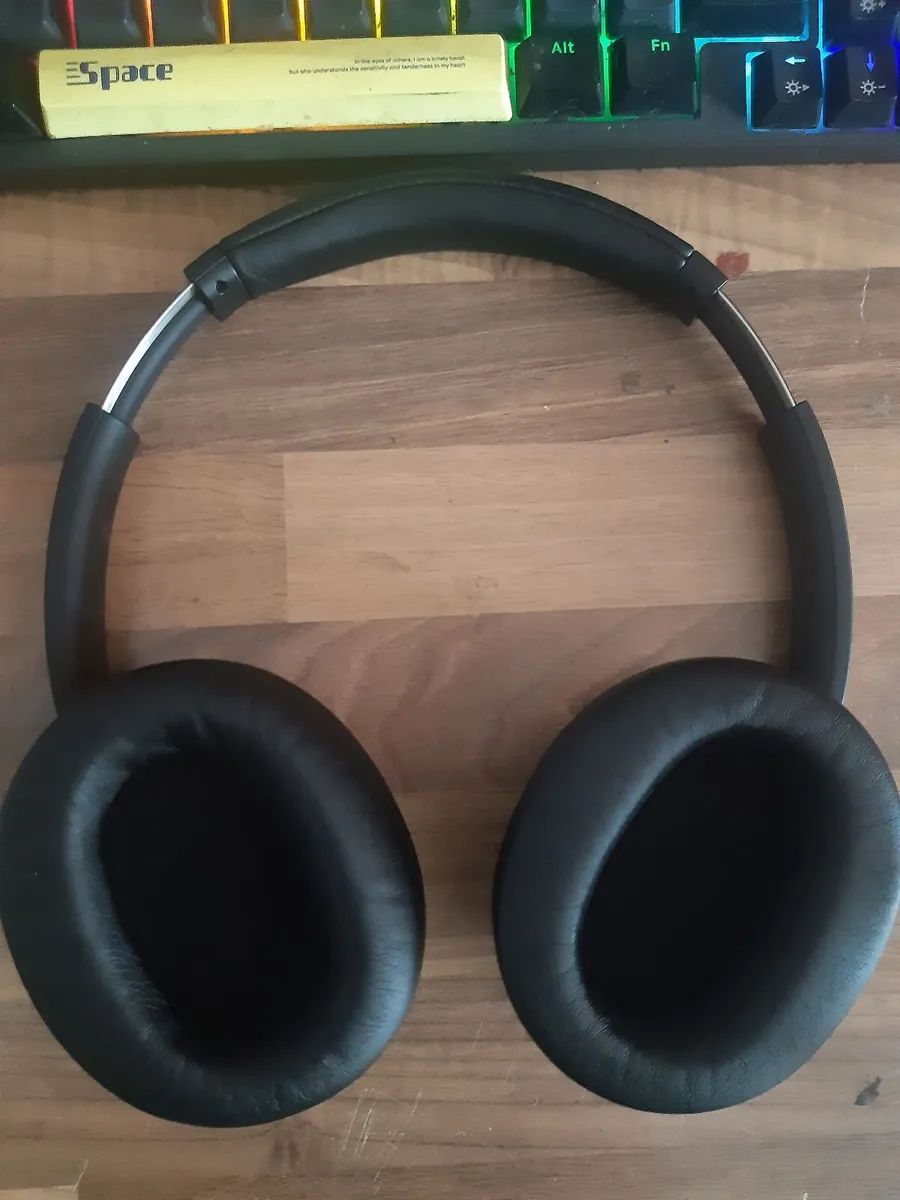 SONY WH-CH720N (110 retail price) - Image 1