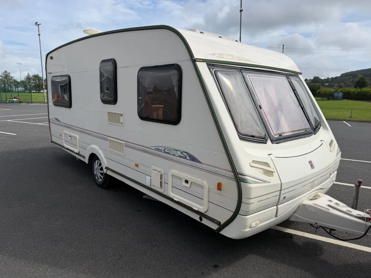 Fixed Bed Caravan – Excellent Condition - Image 3
