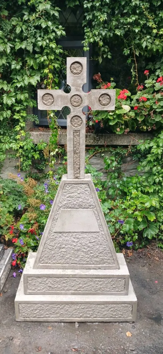 Headstone - Image 2