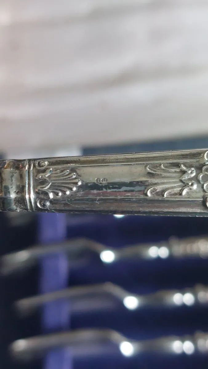 ilver Handle Queens Pattern Tea Knives - Image 2