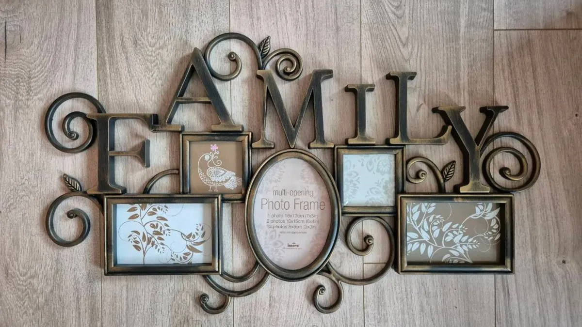Photo Frame - Image 1