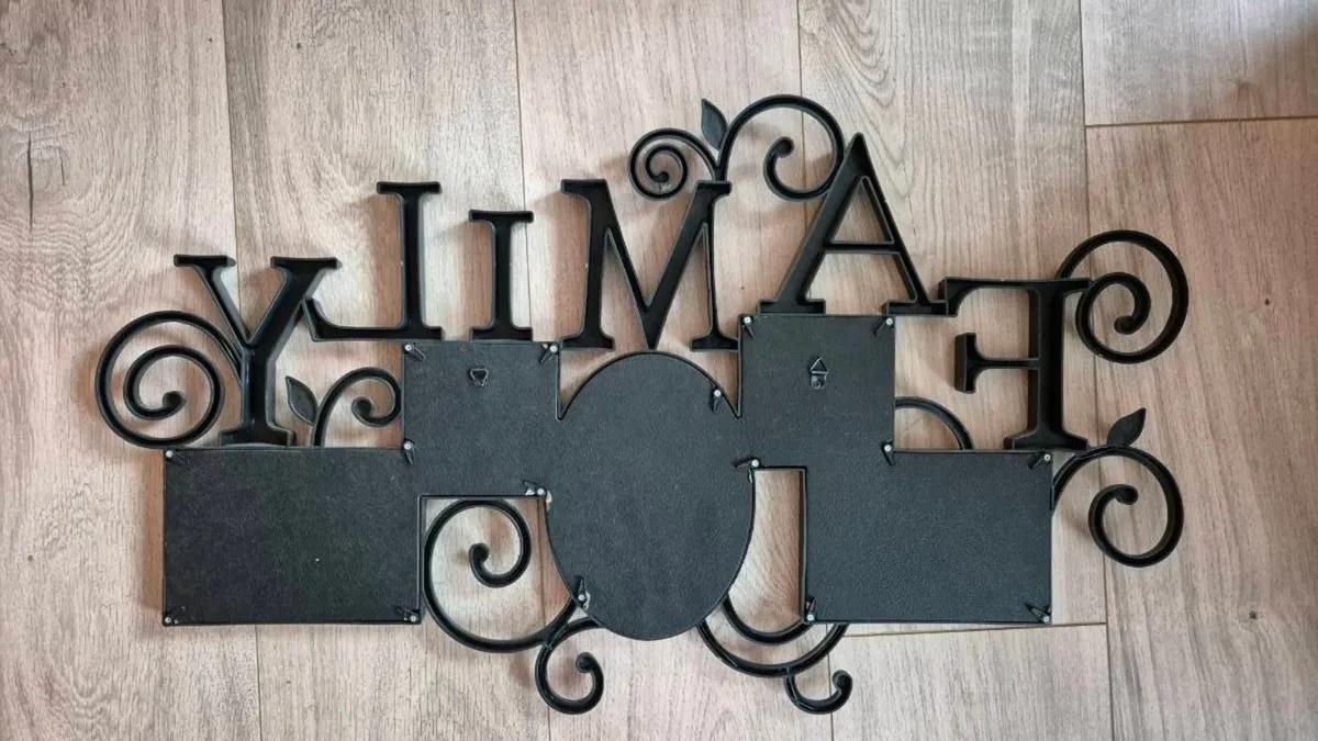 Photo Frame - Image 2