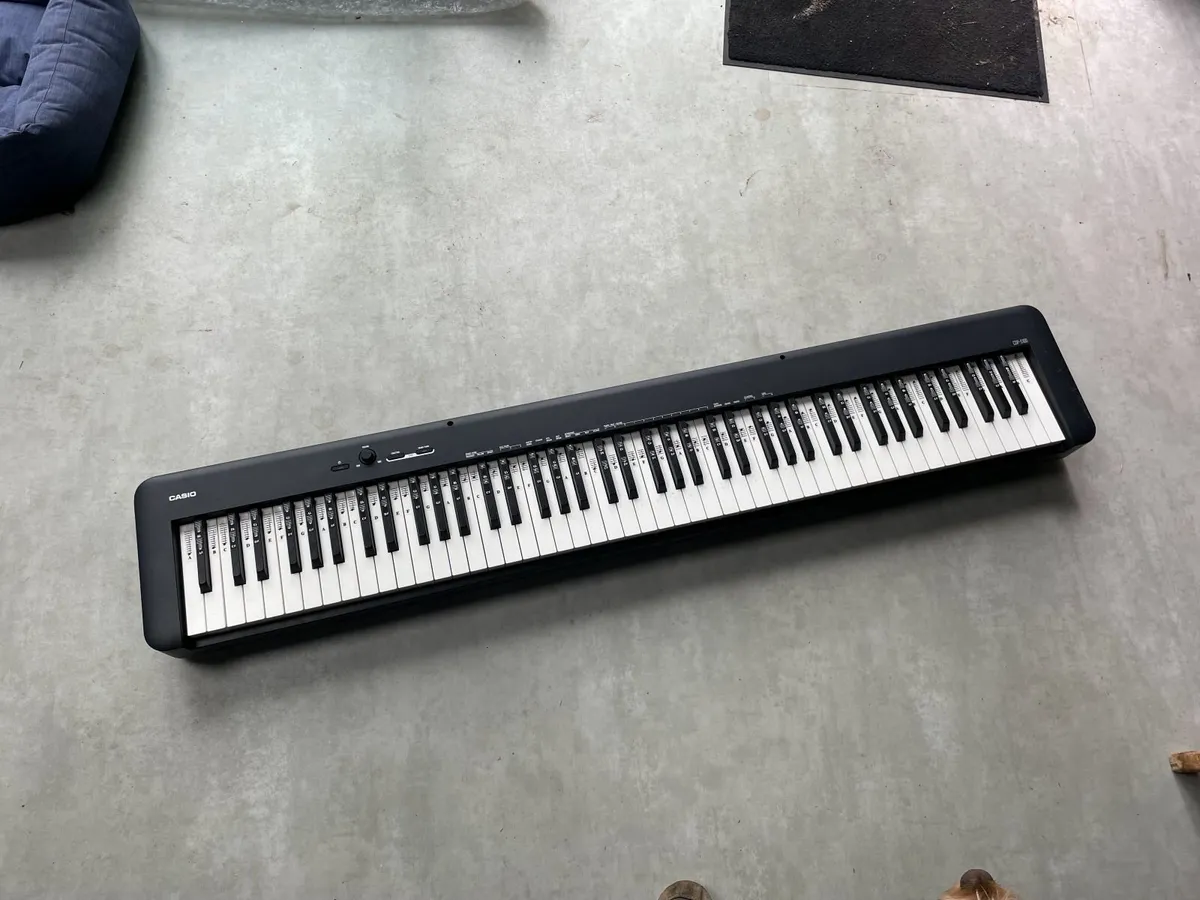 Casio CDP-S100 electric piano - Image 1