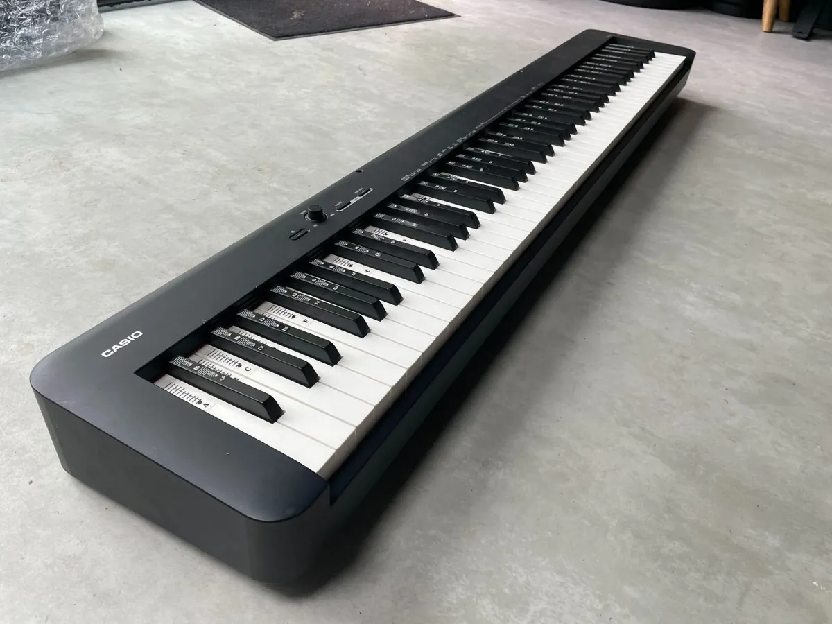Casio CDP-S100 electric piano - Image 2