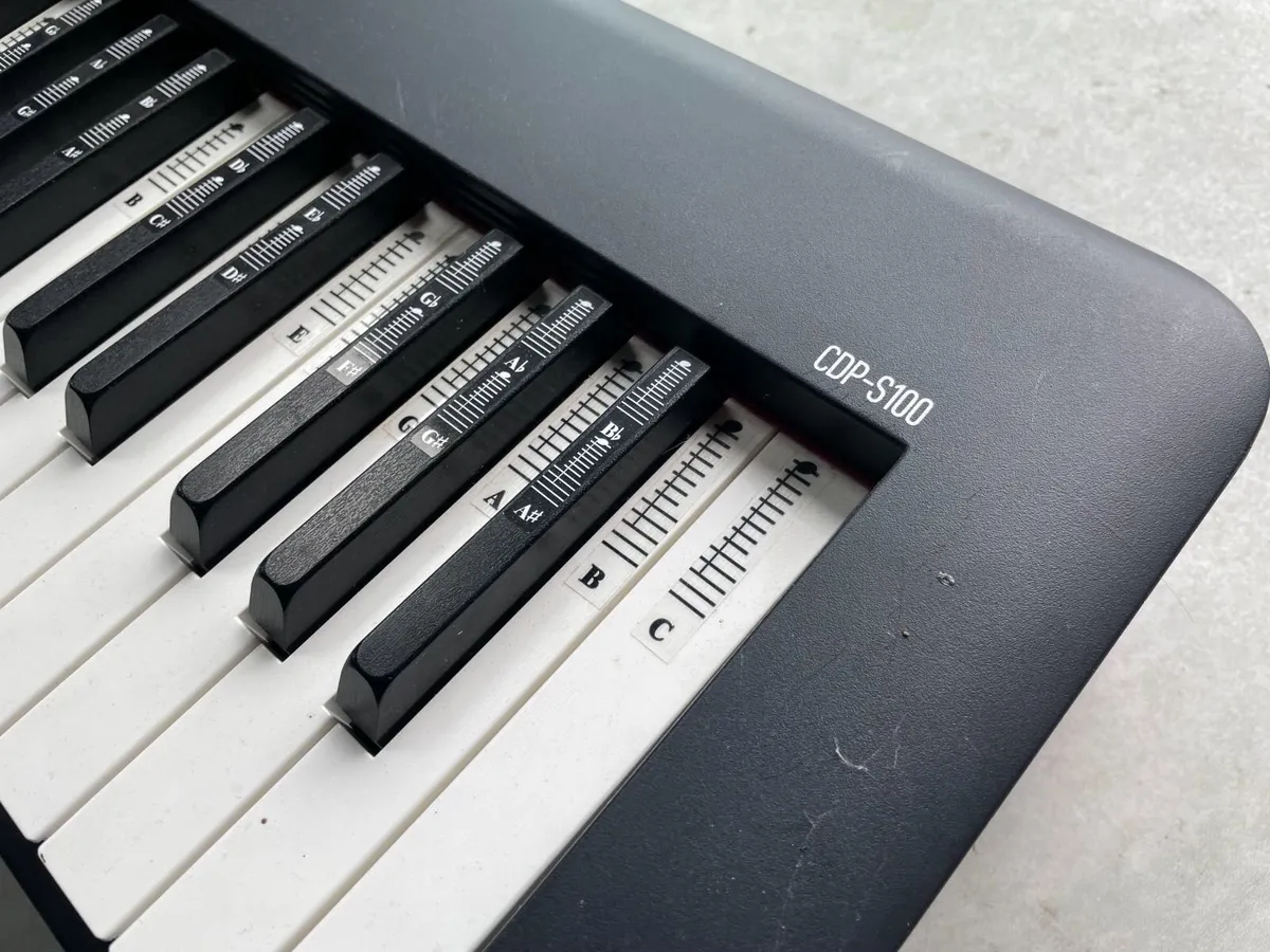 Casio CDP-S100 electric piano - Image 4