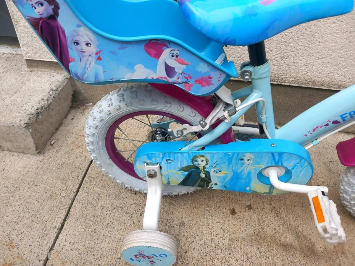 Kids frozen bike size 12 inch wheels - Image 2
