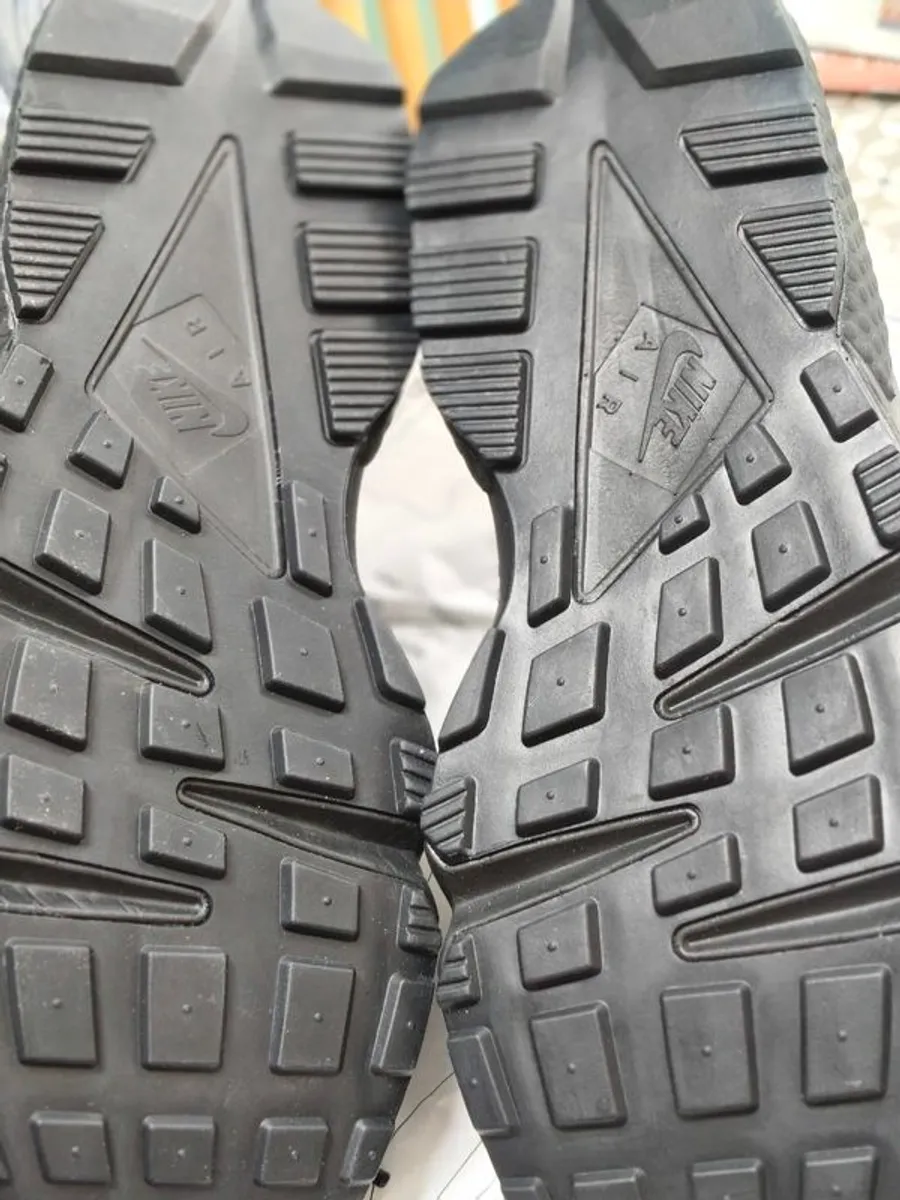 Nike Huarache - Image 3