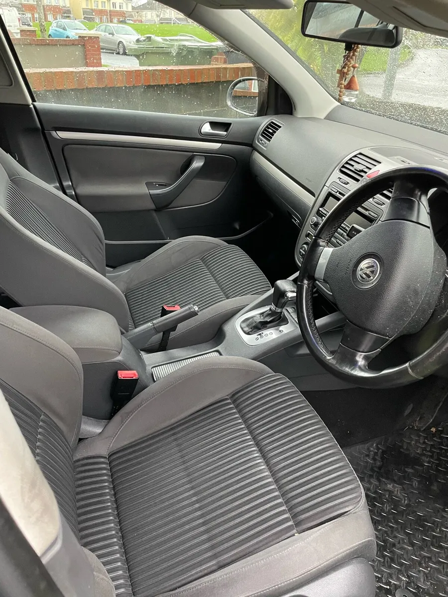 VW Golf 2.0 TDI automatic for parts(not full car) - Image 3