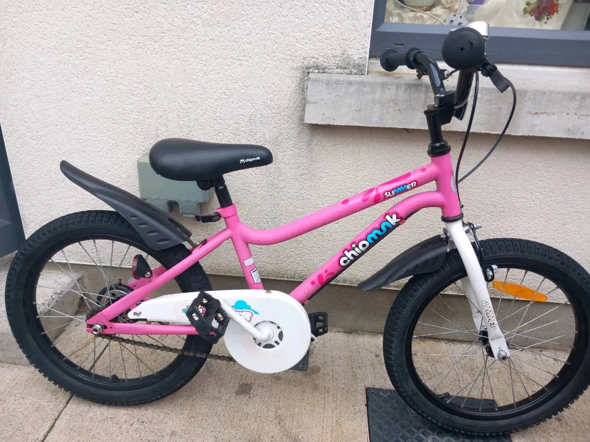Kids chipmunk bike size 18 inch wheels - Image 1