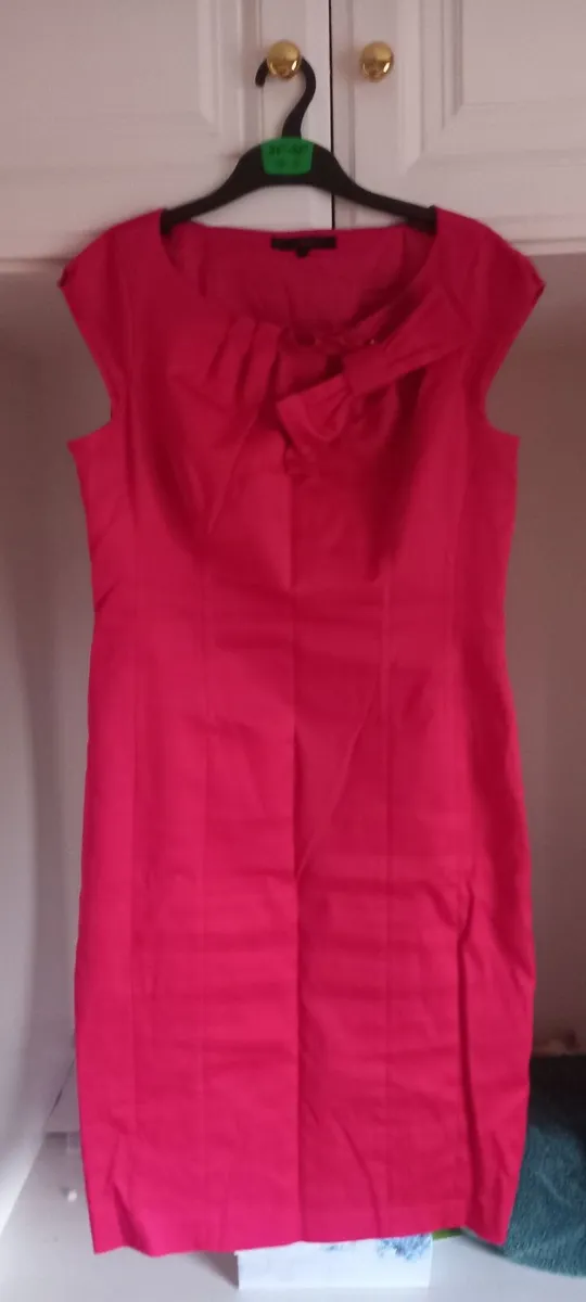 Ladies dresses - Image 1