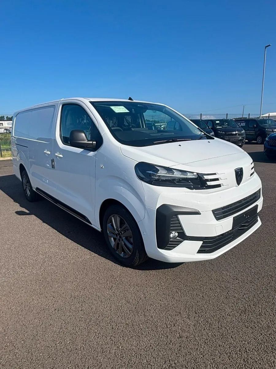 Peugeot Expert L1 Diesel Asphalt - Image 1