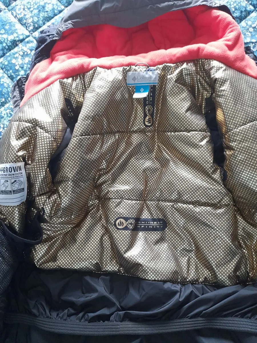 As new boys Columbia omniheat infinity winter coat - Image 3
