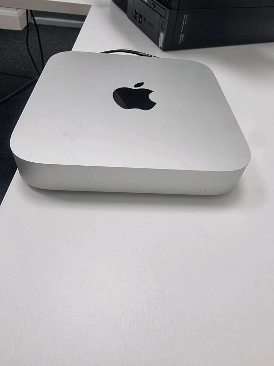 Apple Mac Mini PC 16GB / 256GB / 2020 M1 - Image 1