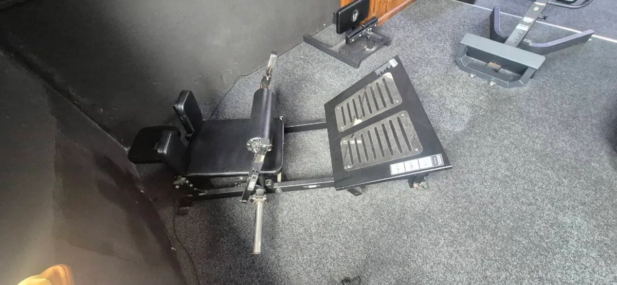 Hip thrust machine - Image 3