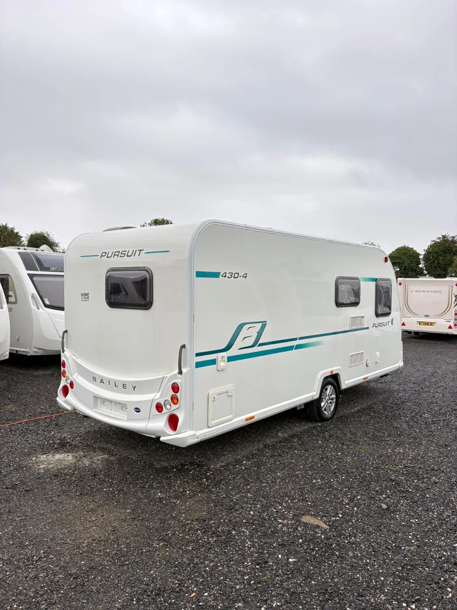 2018  Bailey Pursuit 430 4 Berth Fixed Bed - Image 3