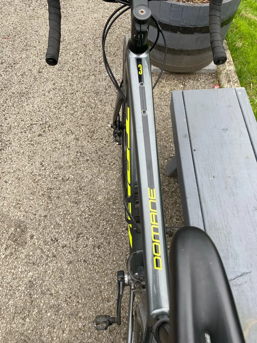 Trek Domane AL3 - Image 2
