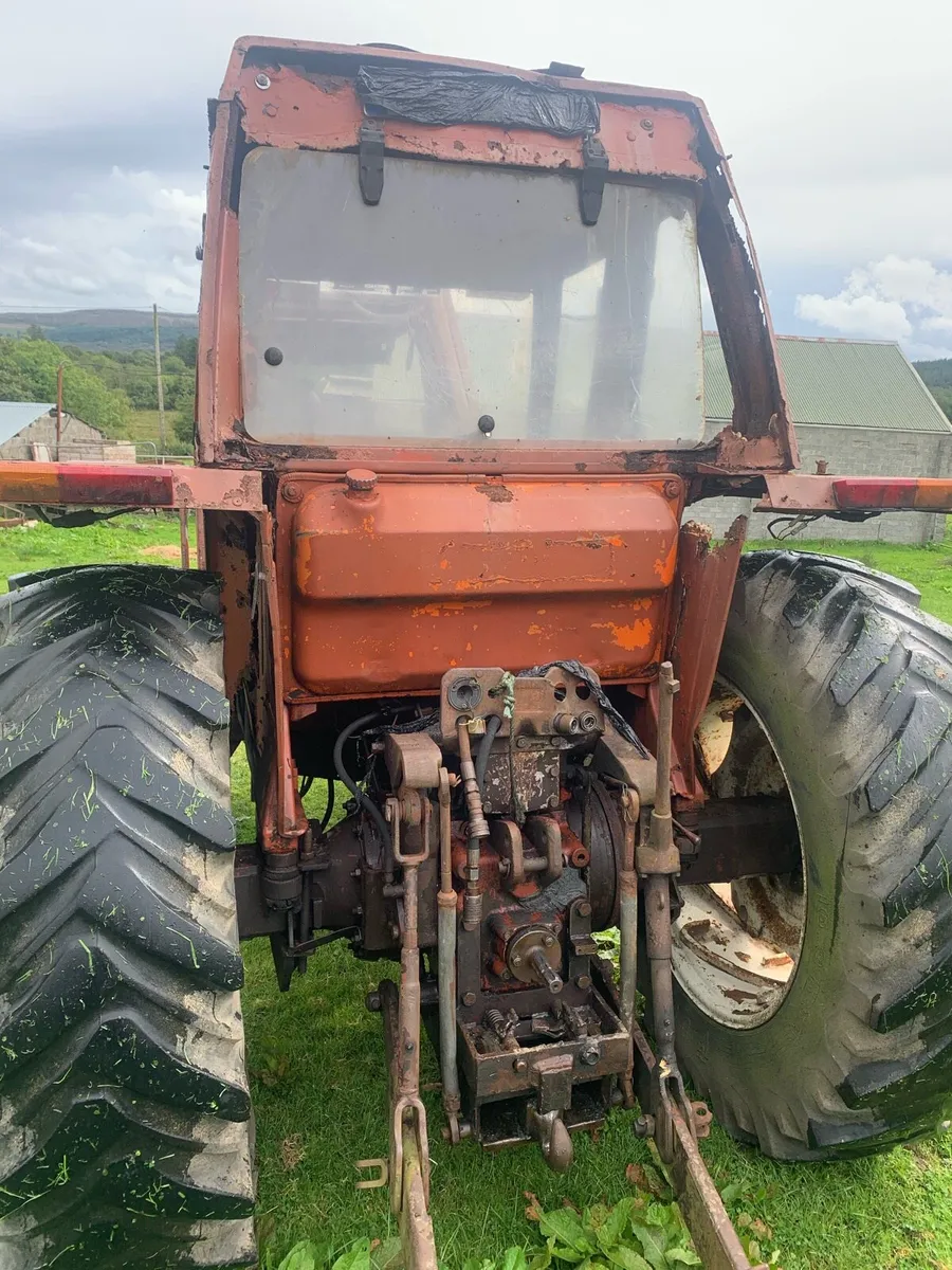 Fiat 880/5 with loader - Image 4