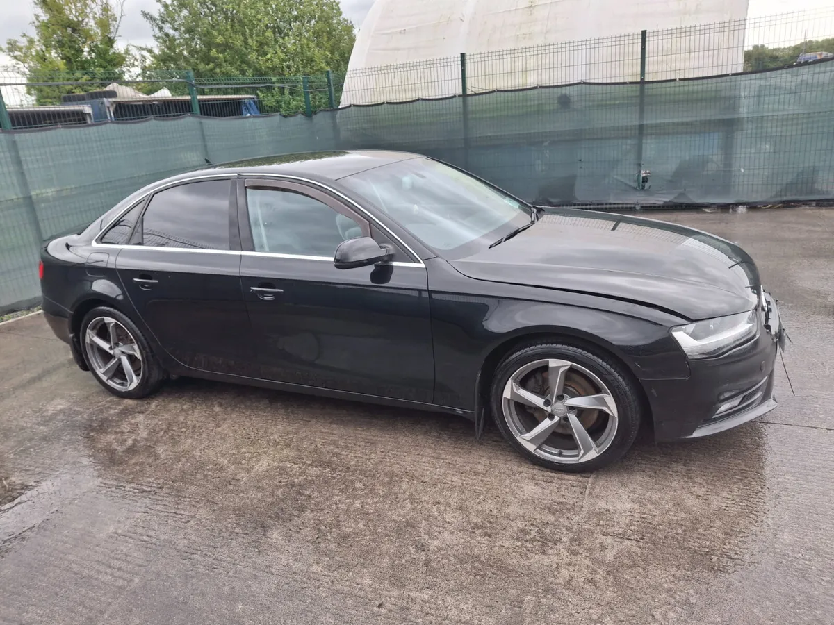 2015 Audi A4  Ultra  2.0 Tdi Very Light Damage - Image 1