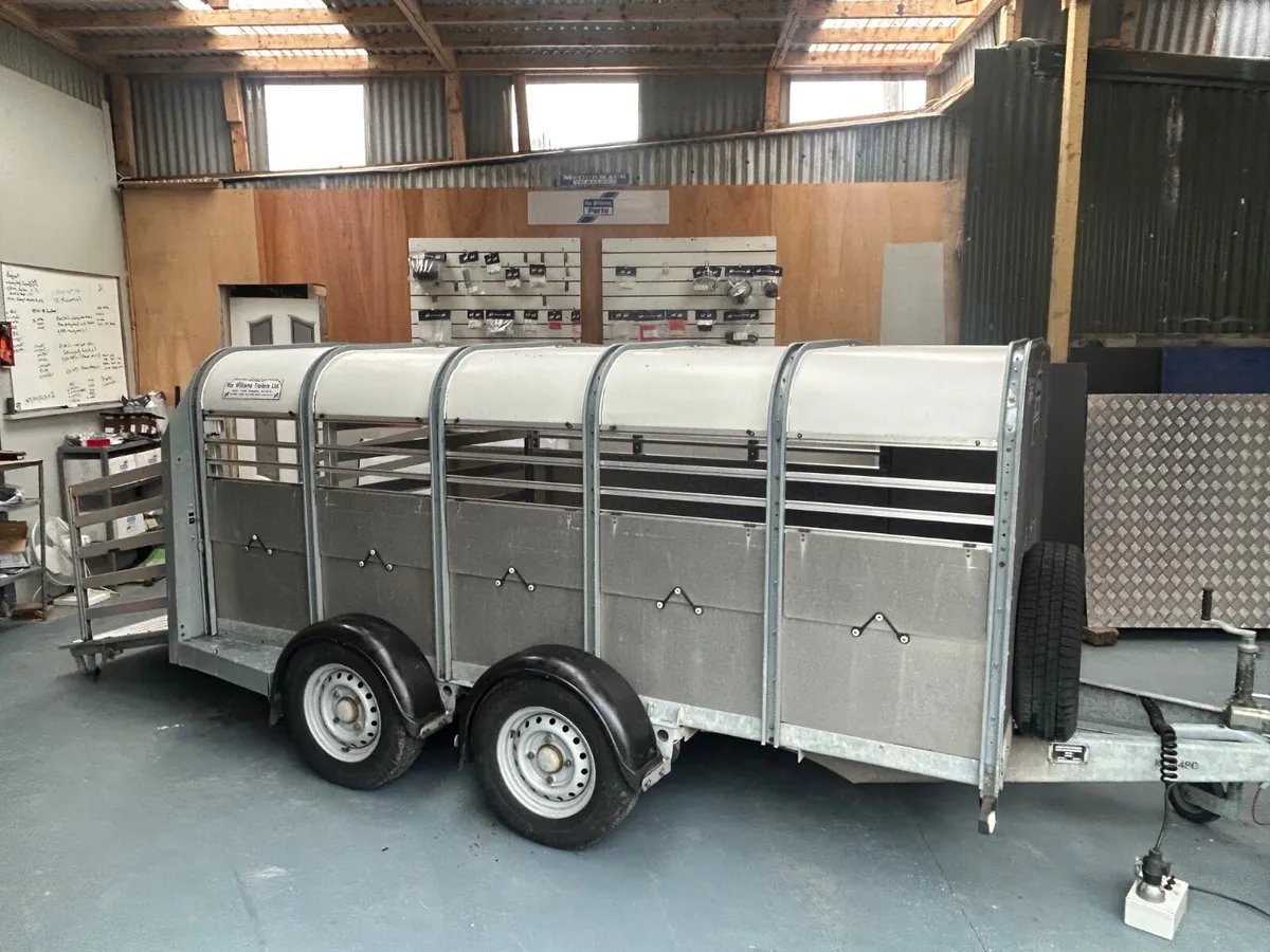 Ifor Williams 10x5 x4 ft Livestock Trailer - Image 2