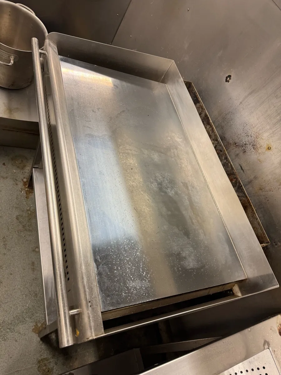 Kitchen equipment - Image 2