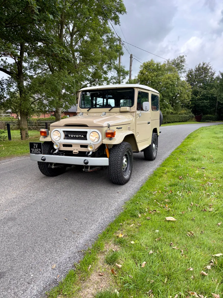 1977 Toyota FJ 40 LandCruiser - Image 2